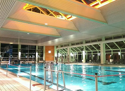 健身房業(yè)主應如何以低成本打造舒服泳池？